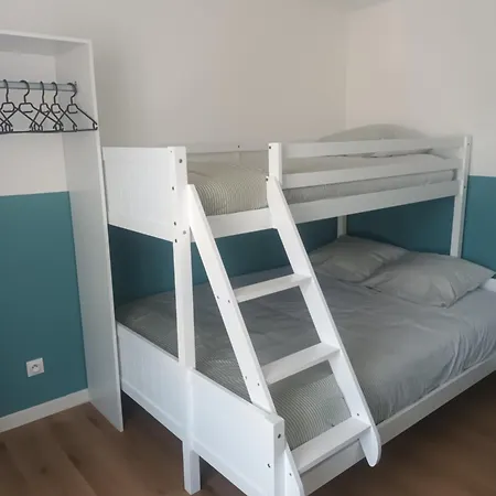 Le De Jeanne Apartman